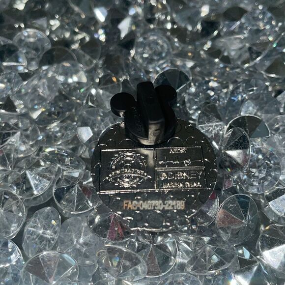 Adorable Aladdin evil villain Jafar Disney pin - Picture 4 of 5